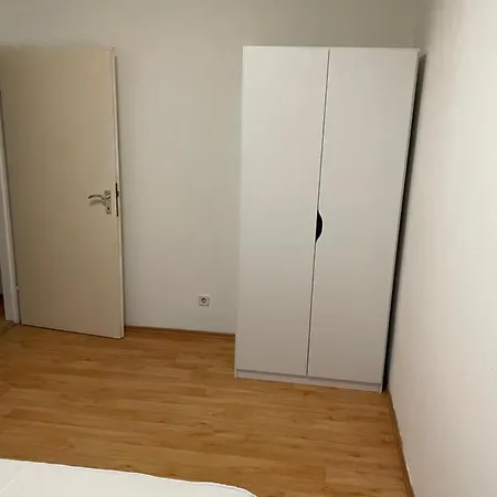 Apartment Privat Arpartment *